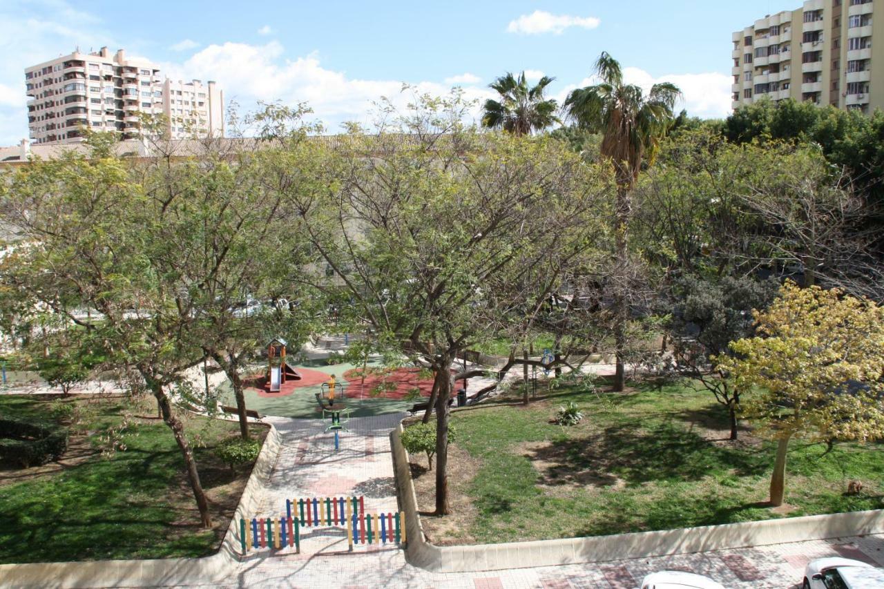 דירות מאלגה Apartamento Tia Maria מראה חיצוני תמונה