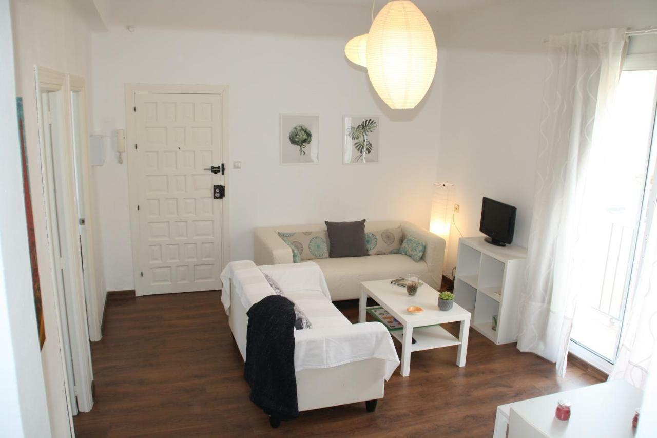 דירות מאלגה Apartamento Tia Maria מראה חיצוני תמונה