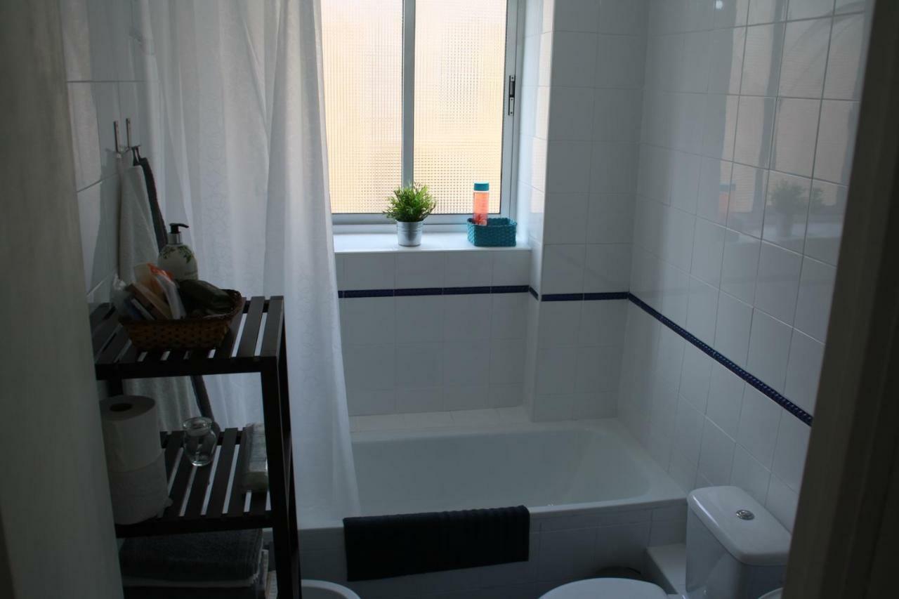 דירות מאלגה Apartamento Tia Maria מראה חיצוני תמונה